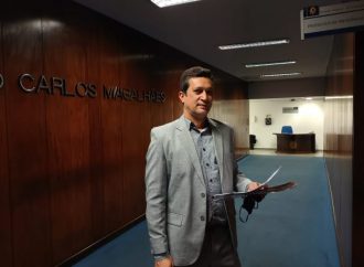 PEC 63/13: Fenajud oficia presidente do Senado e conclui entrega de documento