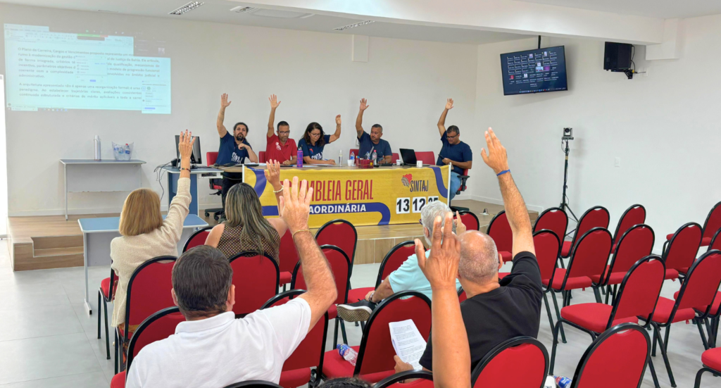 SINTAJ REALIZA ASSEMBLEIA PARA TRATAR DA CONSTRUÇÃO DO PCCV