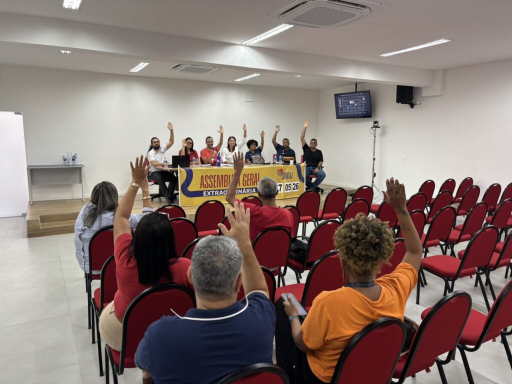 AJUSTE, CARREIRA E RESPEITO: PCCV É DEBATIDO MAIS UMA VEZ EM ASSEMBLEIA DO SINTAJ