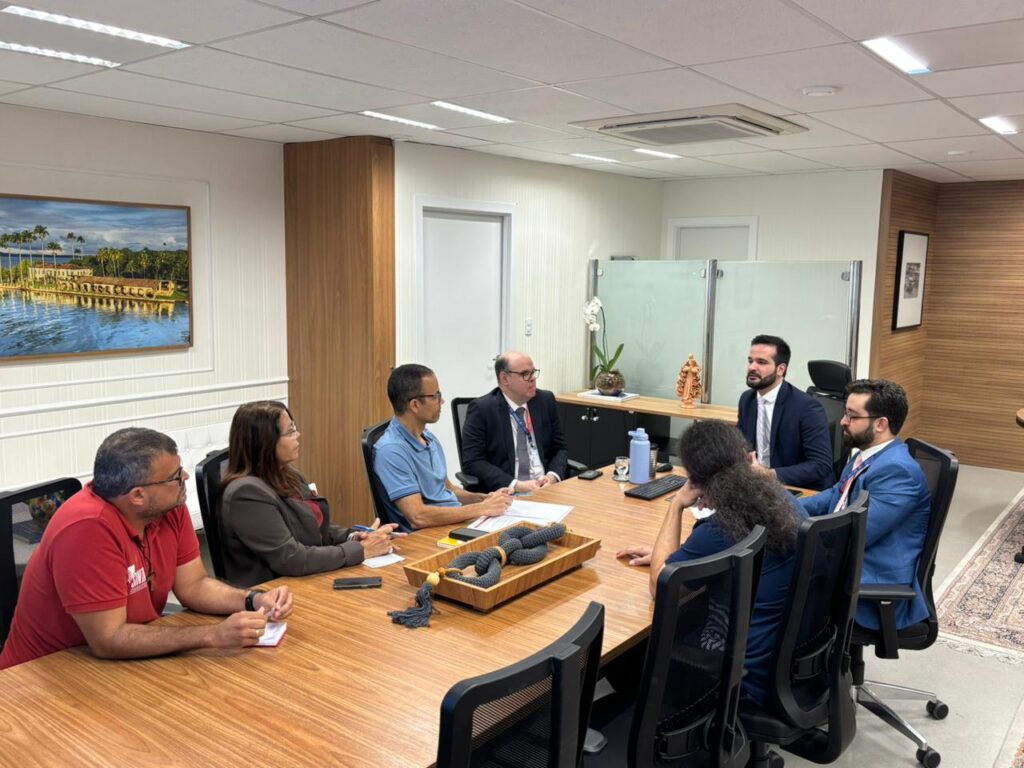 DIÁLOGO AVANÇA E SINTAJ SUSPENDE PARALISAÇÕES APÓS COMPROMISSO DA ASSESSORIA DA PRESIDÊNCIA DO TRIBUNAL COM A CATEGORIA