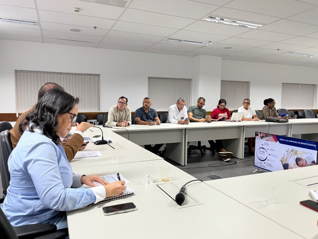 SINTAJ E ENTIDADES SINDICAIS PRESSIONAM PLANSERV POR MELHORIAS URGENTES NA CAPITAL E NO INTERIOR